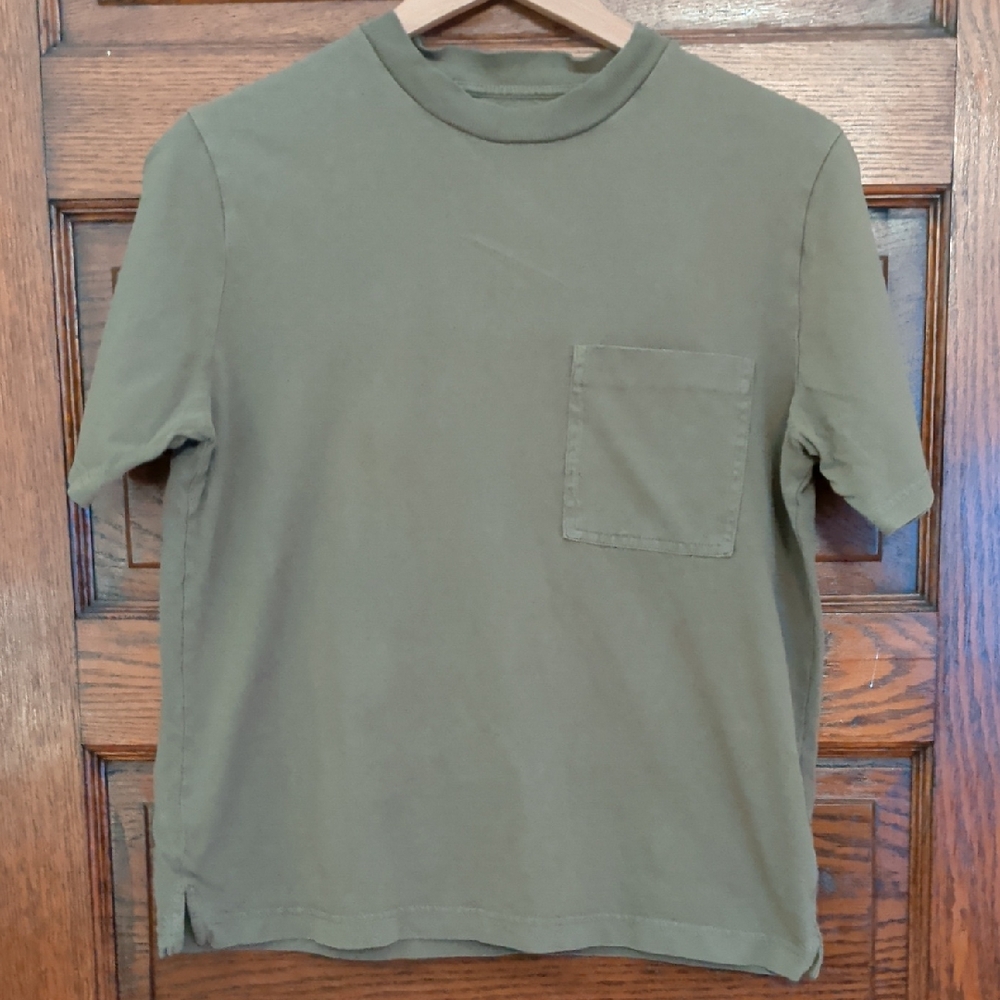 Everlane Men's Sage Green Short Sleeve Tee